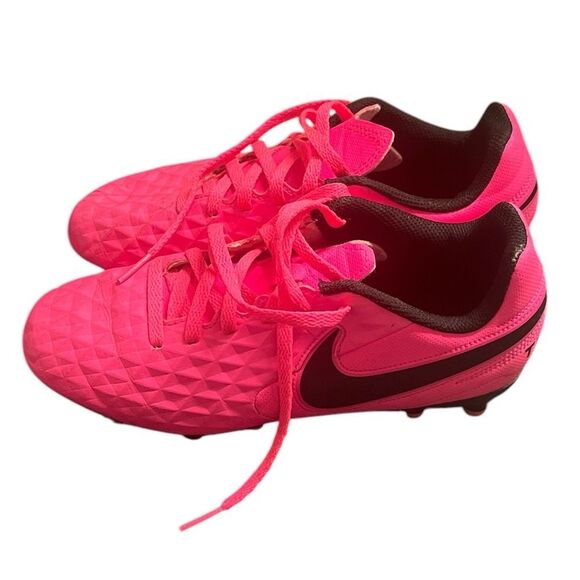 Nike Unisex Kids Junior Legend 8 Club Soccer Shoe Cleats - Picture 1 of 7